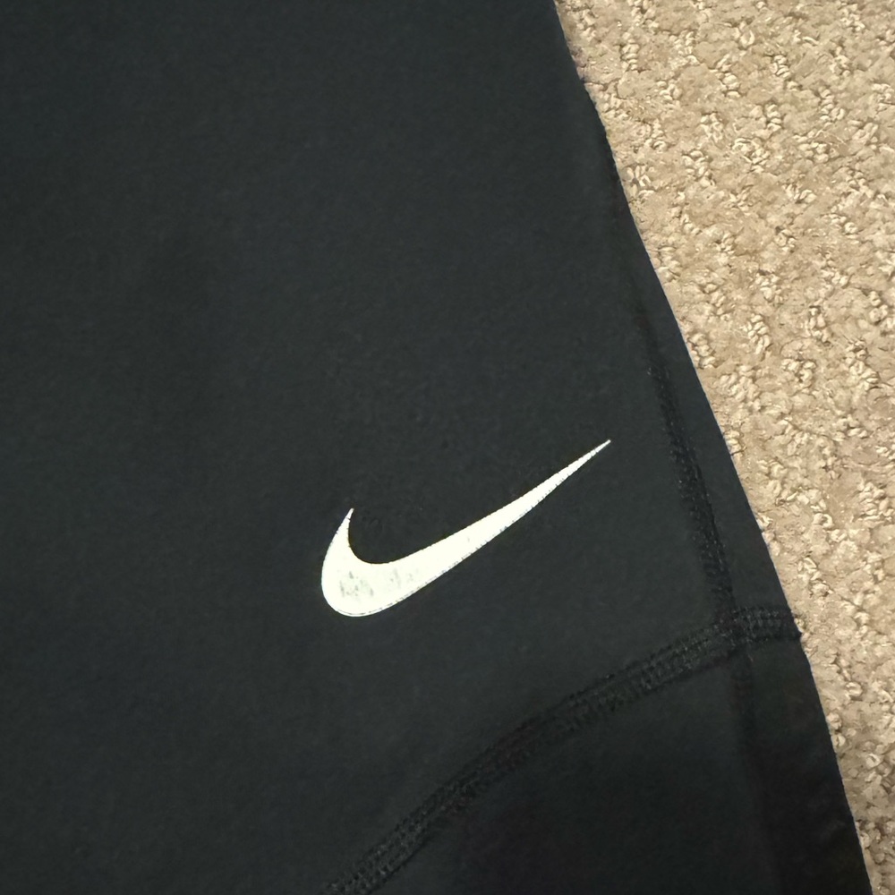 Nike dri fit capri cropped leggings
